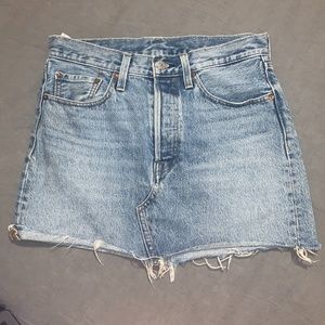 Levi Deconstructed Mini Skirt (size 27)